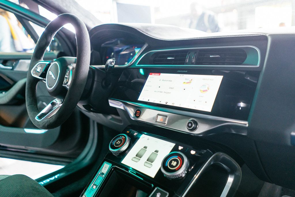 Rawat AC Mobil Listrik