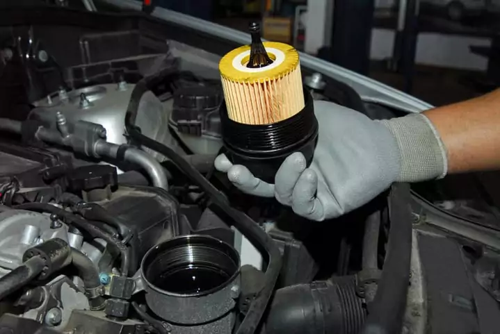 kapan ganti filter oli mobil bekas