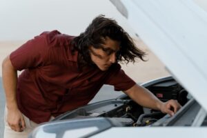 7 Ciri-ciri Mobil Pernah Turun Mesin