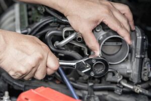 cara memperbaiki throttle body mobil