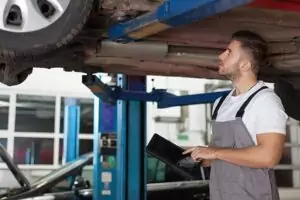 cara mengatasi karat pada mobil