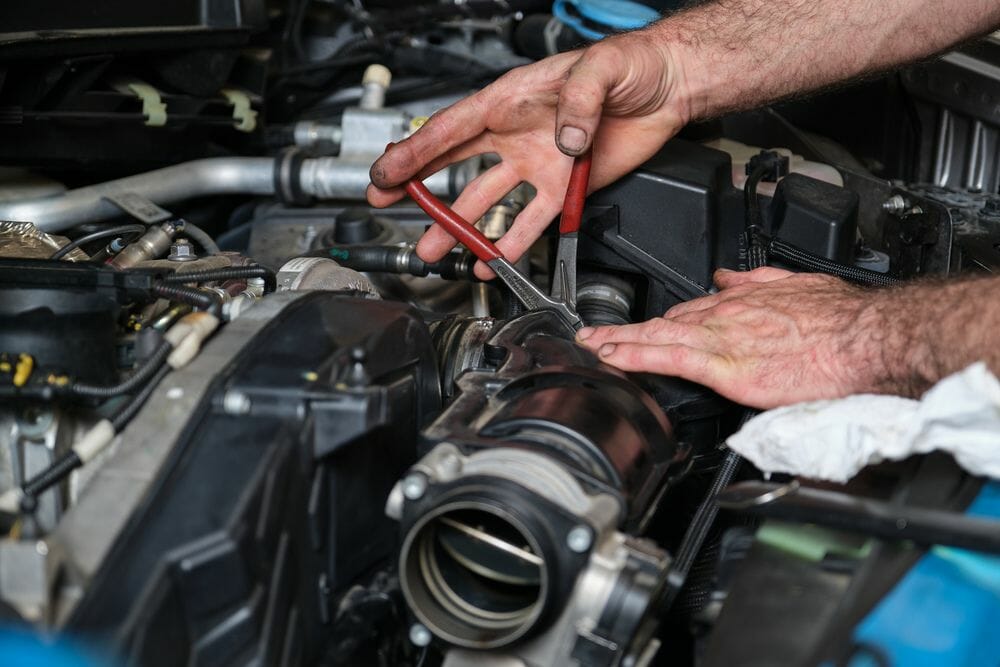 kapan throttle body mobil harus diganti