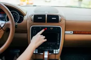 kompresor AC mobil tidak mau mati