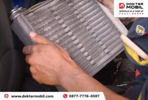 Biaya Ganti Evaporator AC Mobil