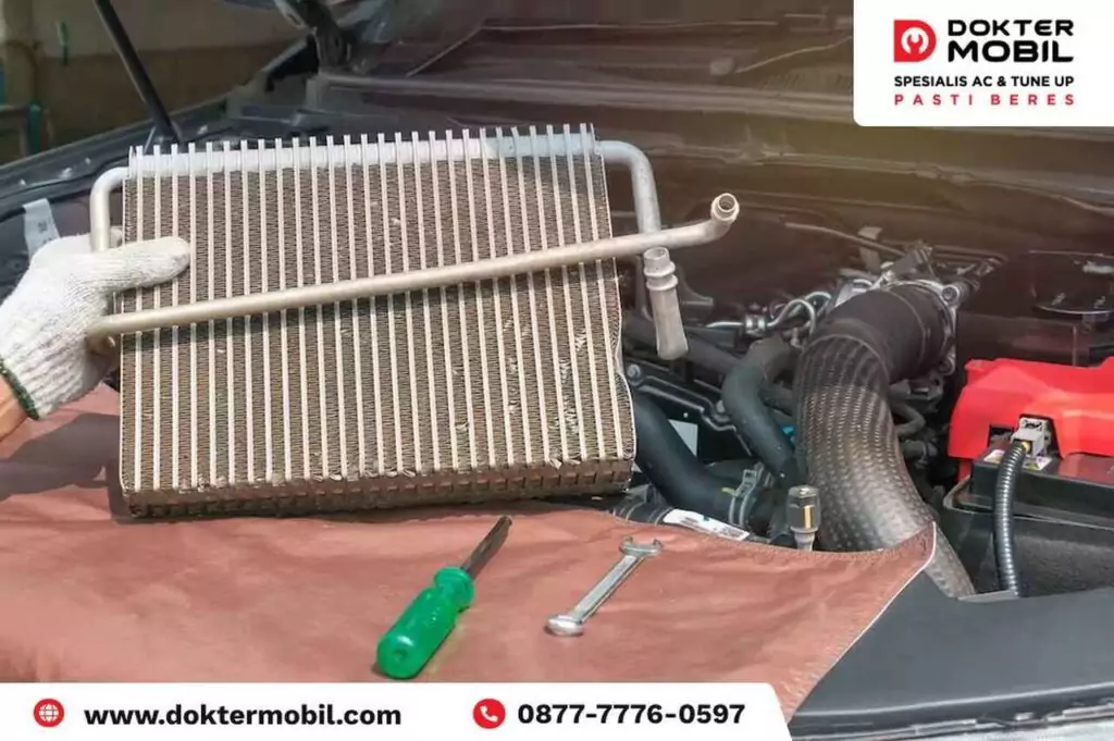 ciri-ciri evaporator AC mobil bocor