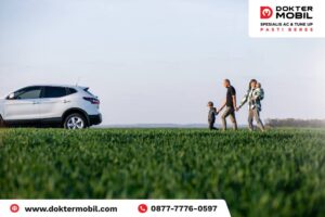 mobil mewah keluarga
