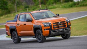 mobil pick up untuk usaha