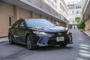 mobil toyota mewah murah
