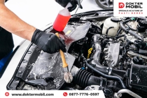 Wow! Rekomendasi 10 Merk Cairan Pembersih untuk Mesin Mobil Anda