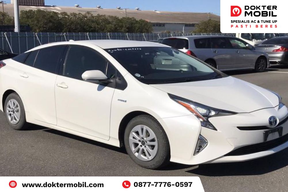 Mobil Hybrid Bekas 200 Jutaan