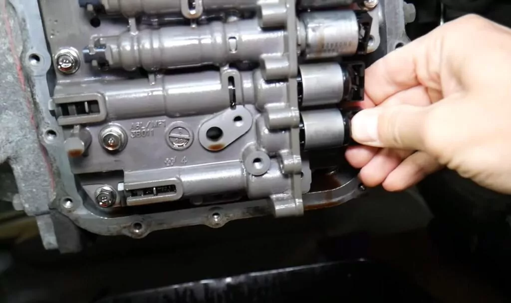 Mengenal Cara Kerja Solenoid Mobil Matic