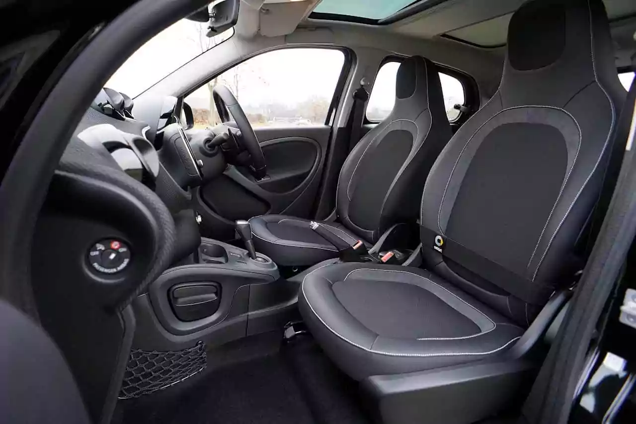 Cara Menghilangkan Bau Mobil Baru yang Efektif