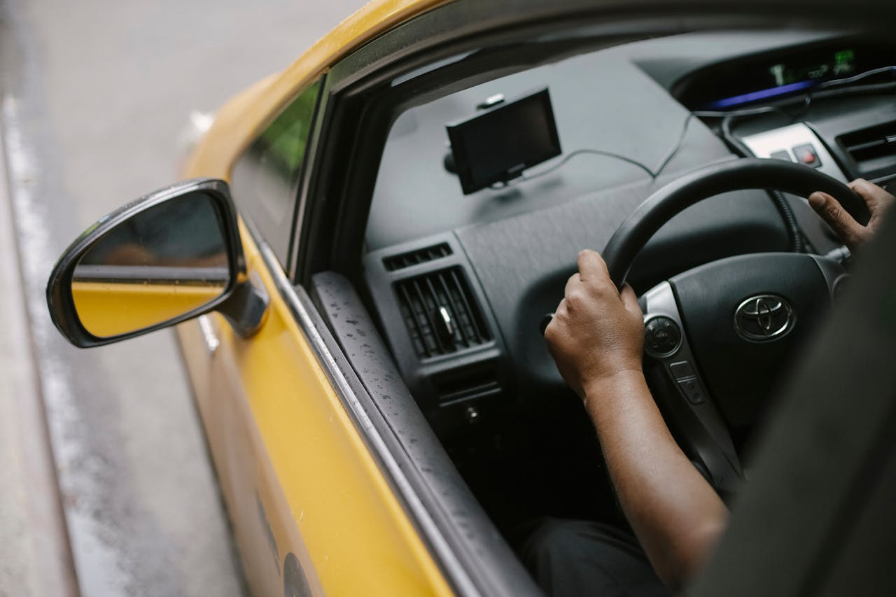 Cara Mundur Pakai Mobil Matic