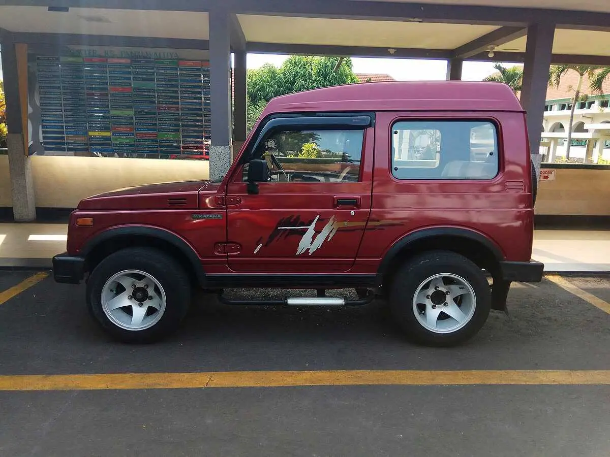 Kelebihan dan Kekurangan Suzuki Katana