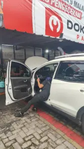 Flush AC Mobil Murah di Serpong Pilihan Tepat untuk Kenyamanan Berkendara
