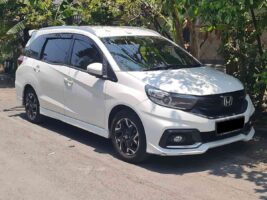 Review Honda Mobilio yang Banyak Jadi Andalan Keluarga Indonesia