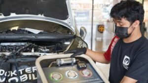 Tempat Flush AC Terdekat di Pondok Bambu Bikin AC Mobil Sejuk Lagi!