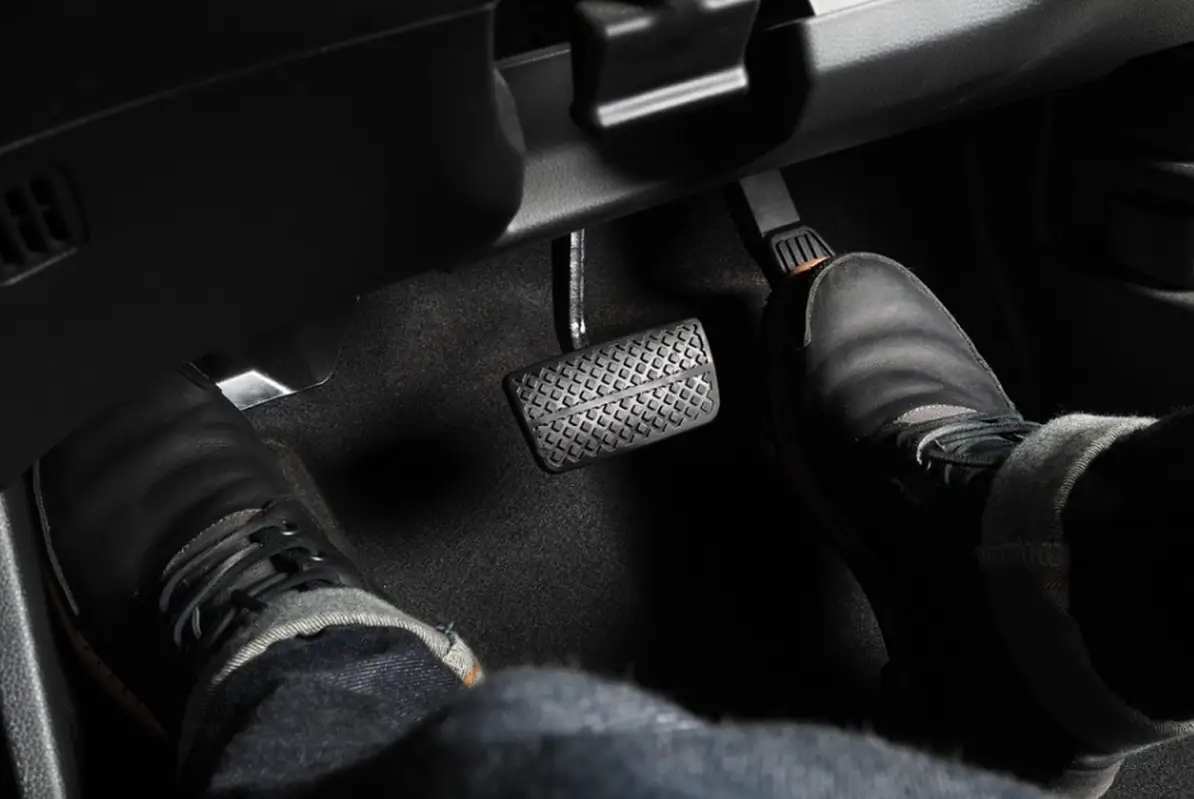 Penyebab Pedal Kopling Terlalu Ringan